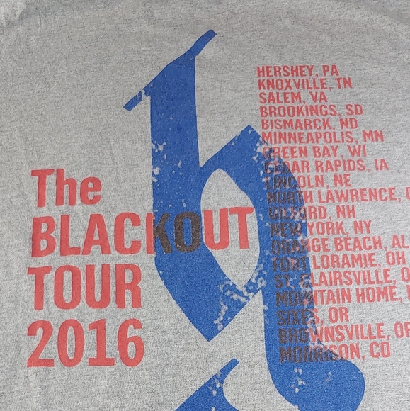 Brantley Gilbert 2016 Blackout Tour If You Can't Live It Down, Live It Up Medium - Picture 9 of 10